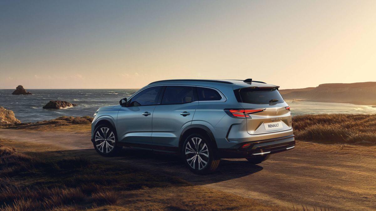 Nuovo Renault Espace, design moderno per l’ibrida per le famiglie - 