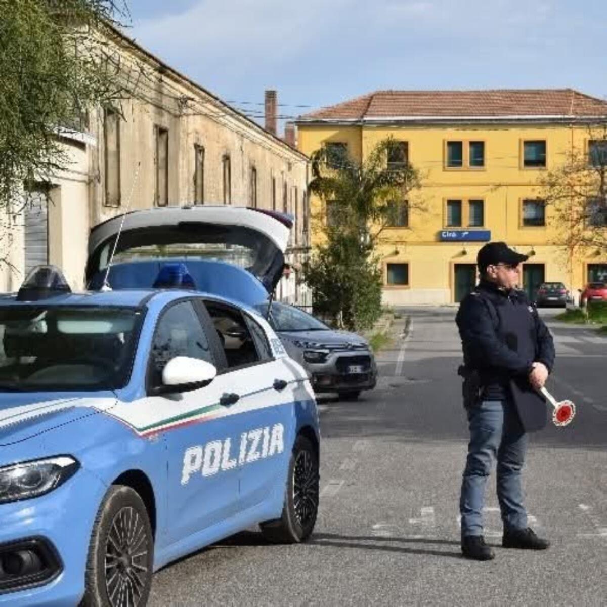 La Polizia intensifica i controlli a Cirò e Cirò Marina - 