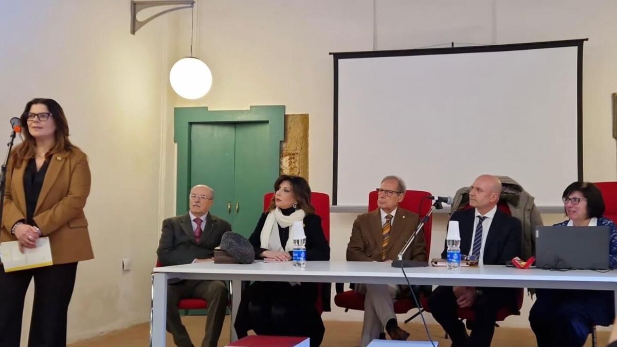 Crotone - Il Soroptimist rilancia la figura dell'abate Gioacchino da Fiore - 