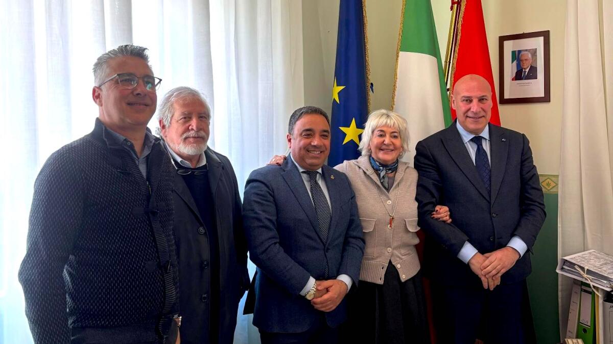 Crotone - Il commissario dell'Asp, Monica Calamai, apre una nuova fase di dialogo con le istituzioni - 