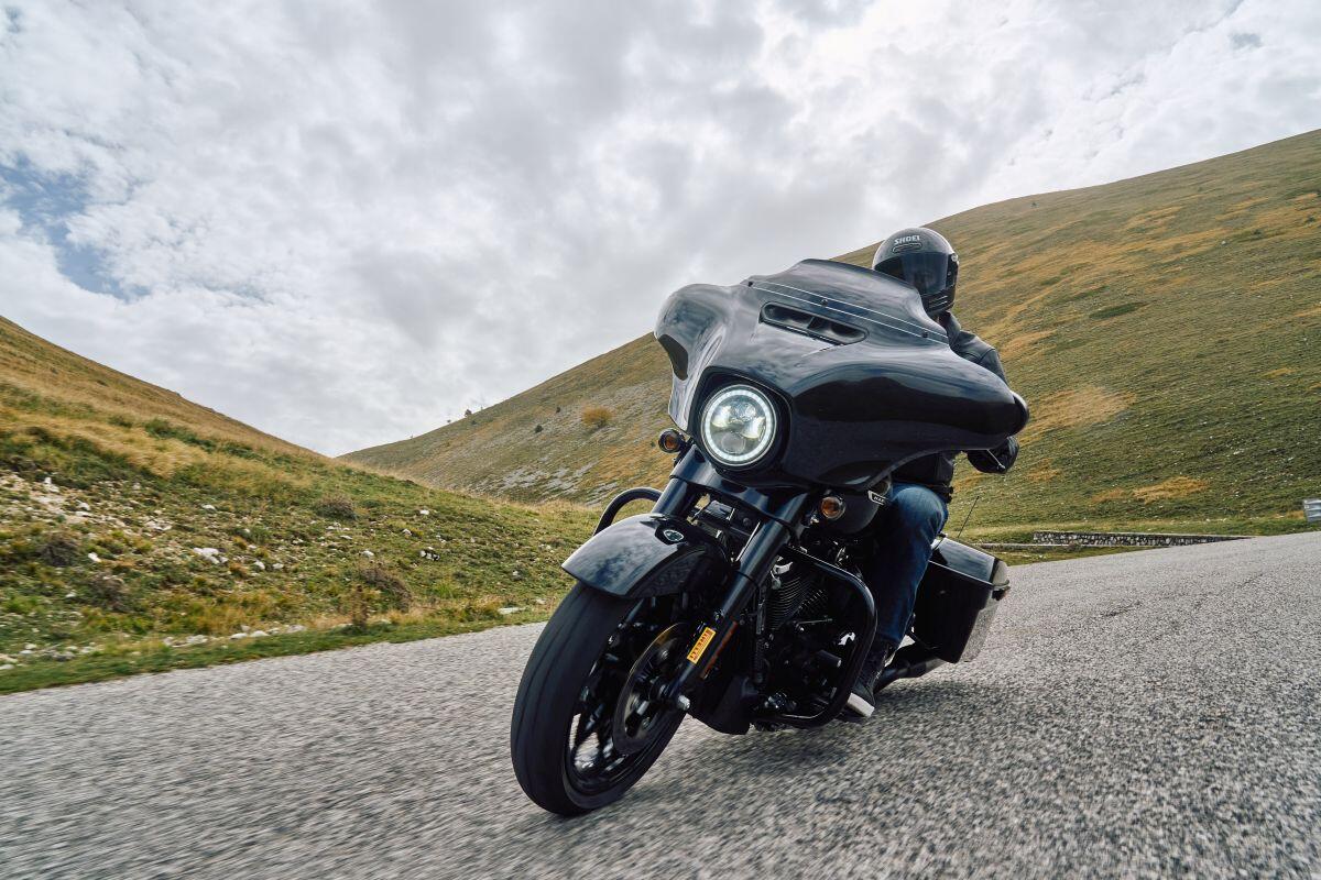 Pirelli presenta il nuovo Diablo Powercruiser - 