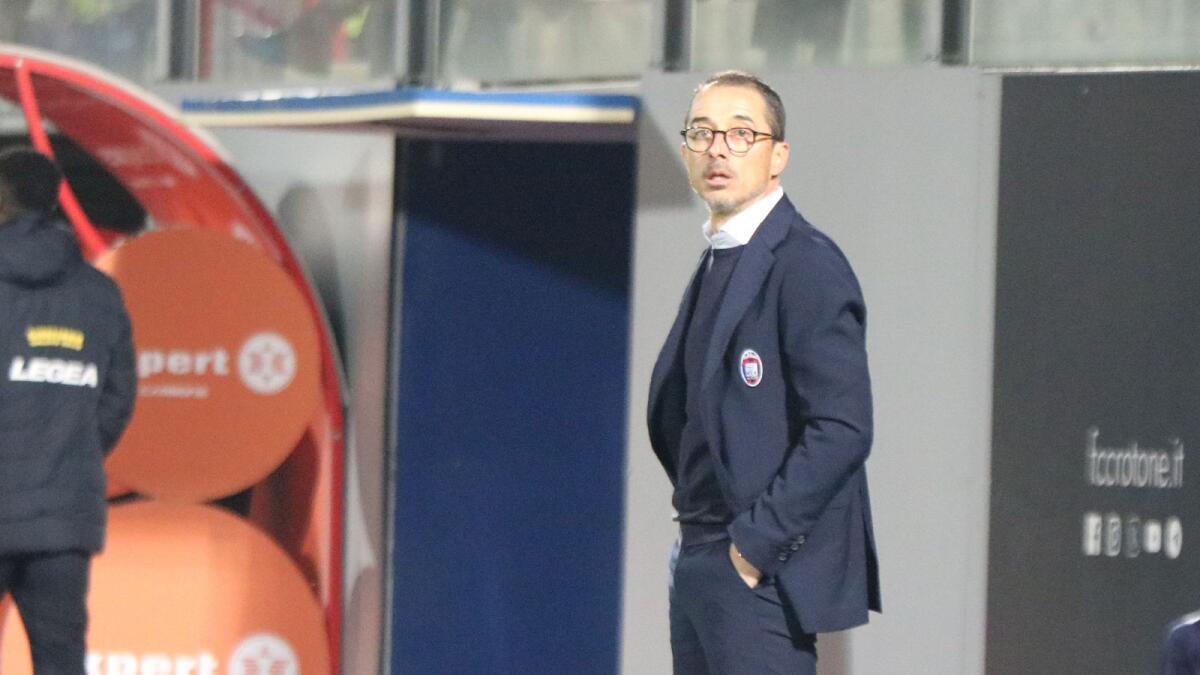 #CrotoneGiugliano 3-2 | Mister Longo: "Finalmente abbiamo vinto una partita sporca" - 