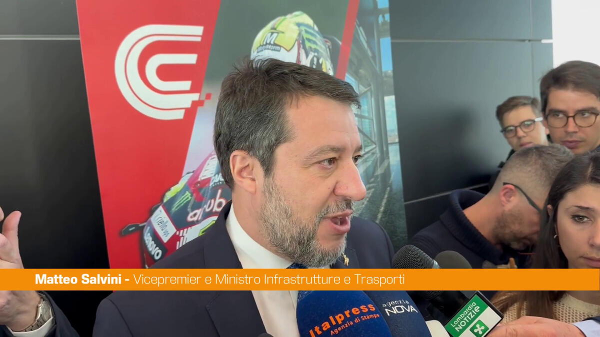 Ucraina, Salvini "No a esercito mandato da quel matto di Macron" - 