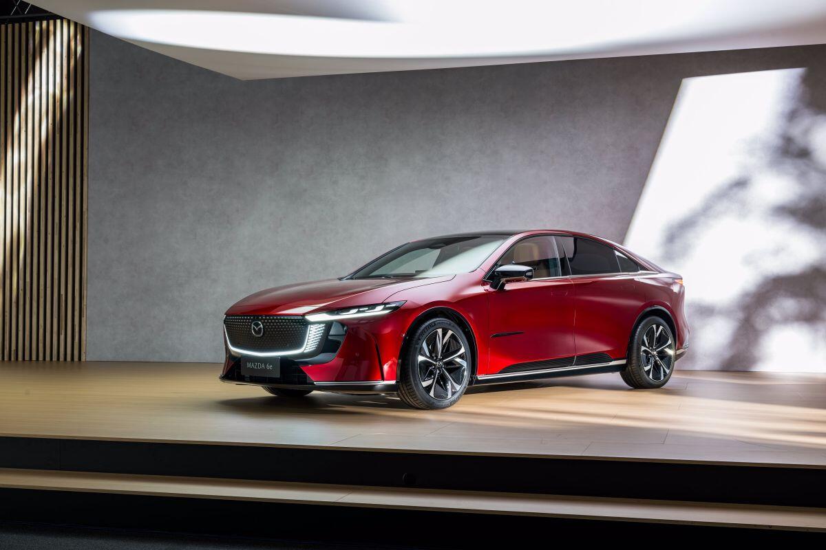 Nuova Mazda 6e, l’eleganza incontra l’elettrificazione -