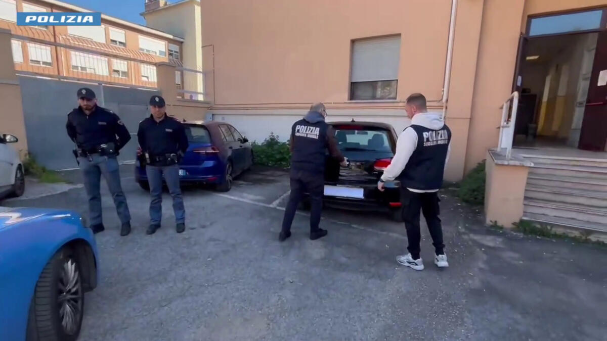 In auto con oltre 100 chili di cocaina, un arresto - 