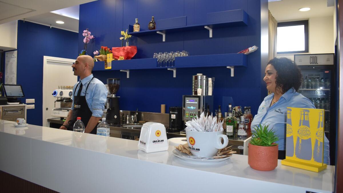 Aeroporto di Crotone - Inaugurato il punto ristoro per i viaggiatori che scelgono lo scalo pitagorico - 
