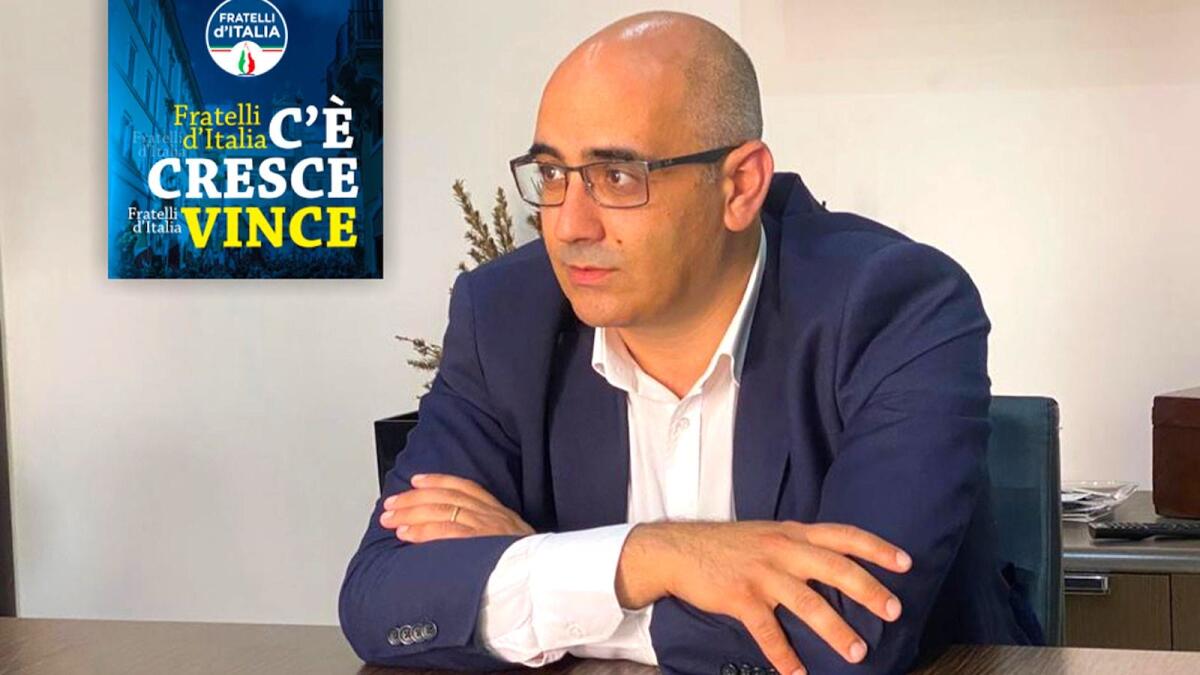 Crotone - FdI su Voce: «Forza Italia dica da che parte sta» - Michele De Simone, coordinatore provinciale Fdi Crotone