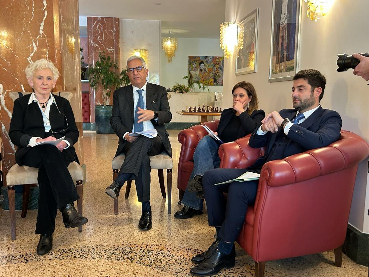 Dati OpenData, il sindaco Manna: “Rende tra le migliori città d’Italia in termini di crescita” - 