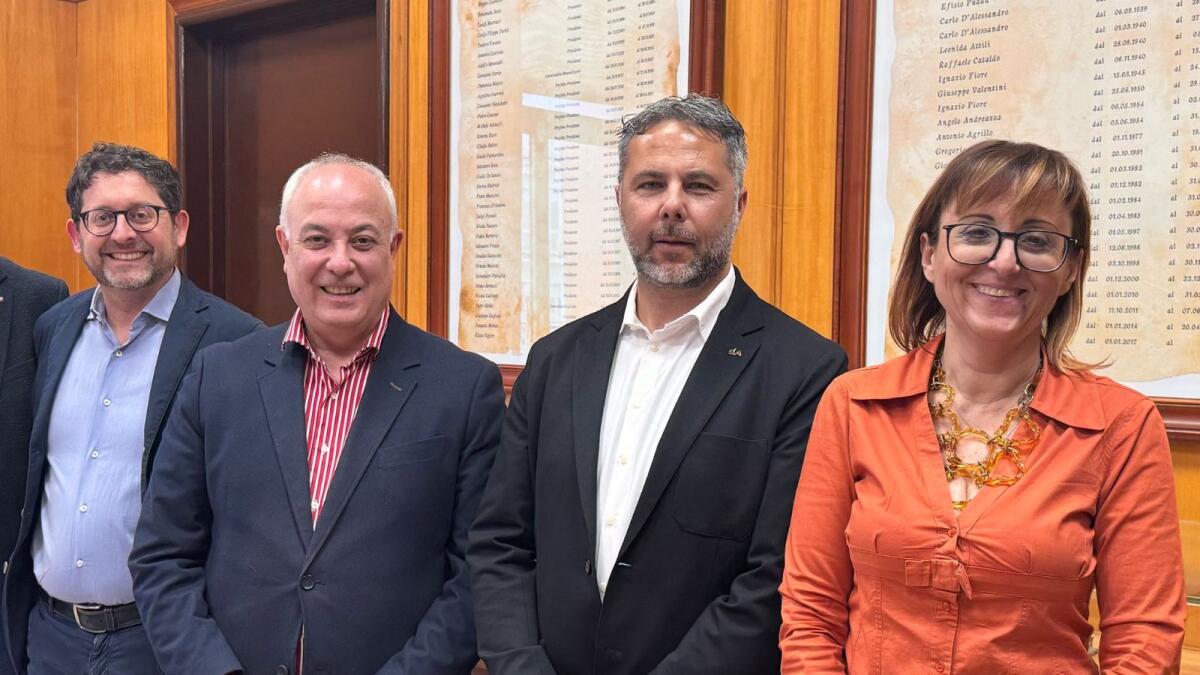 Cosenza - Mario Ambrogio Vicepresidente, Luca Pignataro Alla Guida Di Promocosenza - 