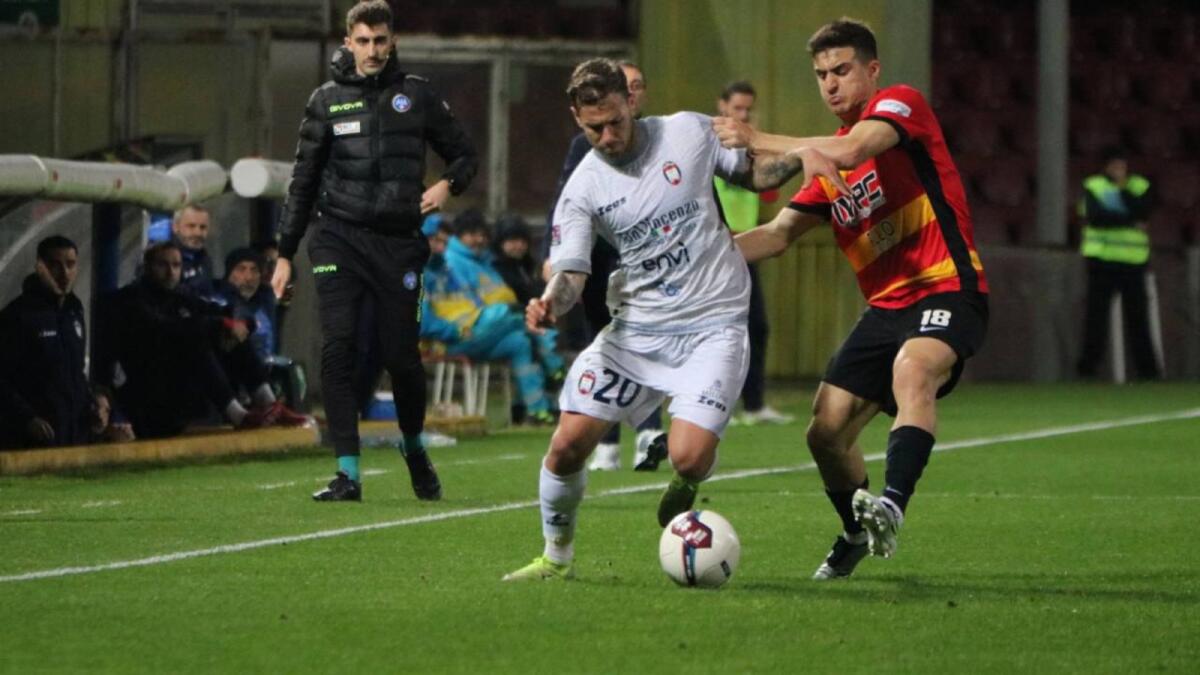 #BeneventoCrotone 1-1 | Ricci: «Segnare con questa maglia è un'emozione unica» - 