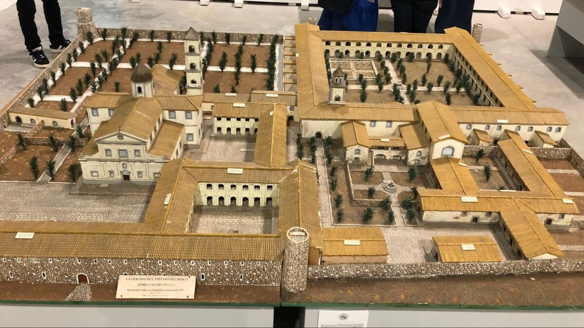 Crotone - Prorogata la mostra Chiesa e Castelli di Calabria e Basilicata - 