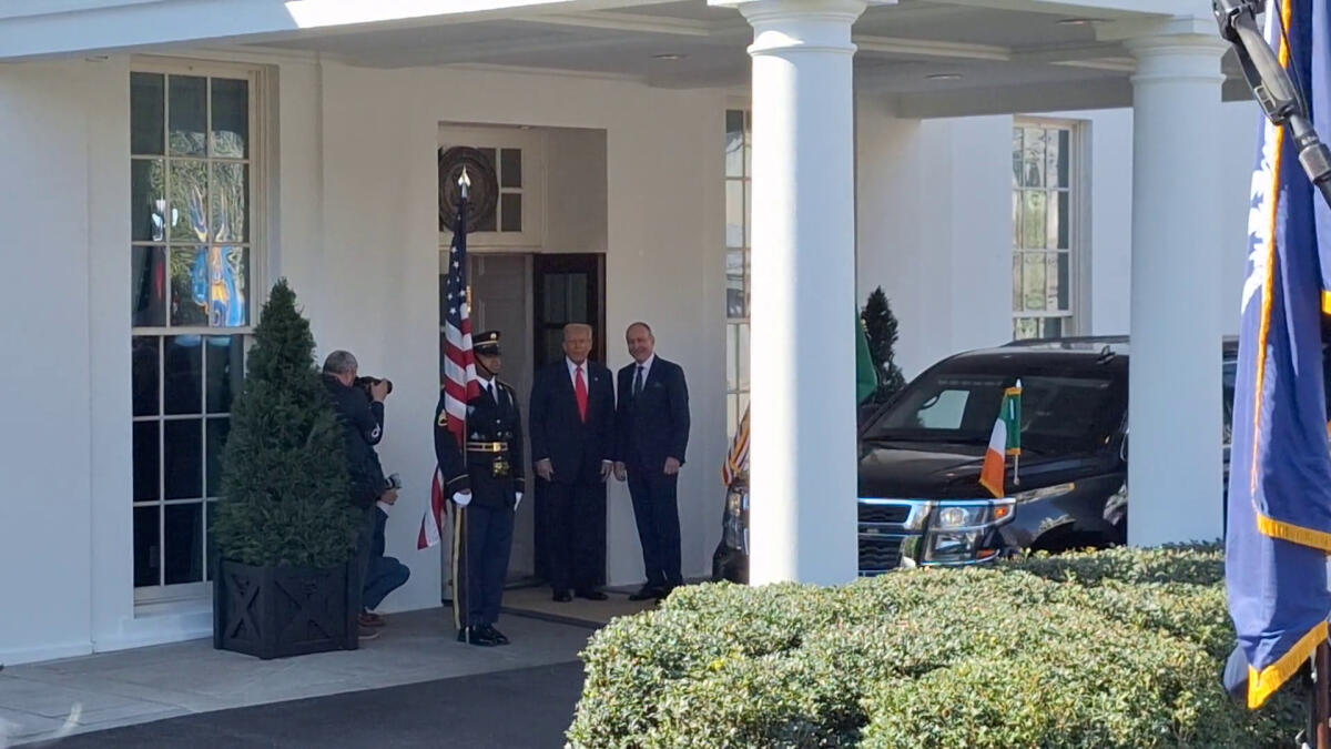 Trump riceve il primo ministro irlandese alla Casa Bianca - 