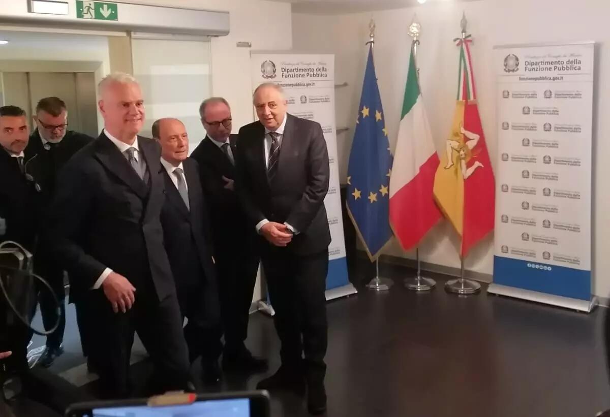 Zangrillo a Palermo per una tappa di “Facciamo semplice l’Italia” - 