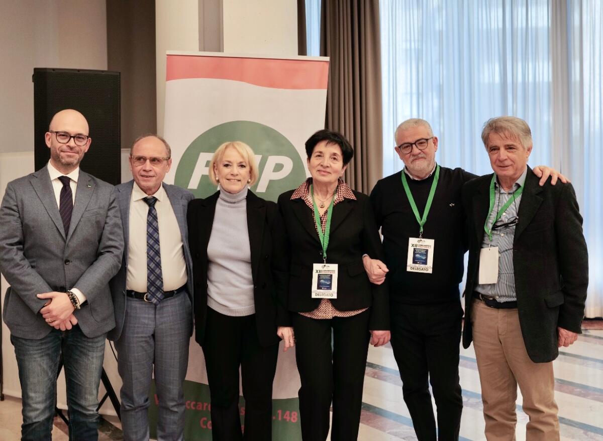Cosenza - Al centro del Congresso della Fnp Cisl pensioni, difesa e rilancio del servizio sanitario pubblico - 