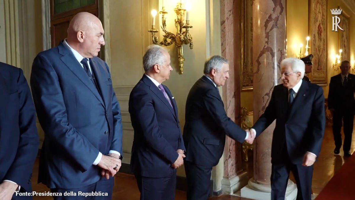 Mattarella riceve Meloni e ministri in vista del Consiglio Ue - 