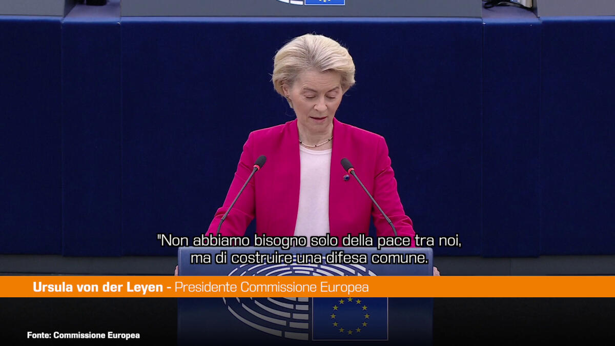 Ue, von der Leyen cita De Gasperi "C'è bisogno di una difesa comune" - 