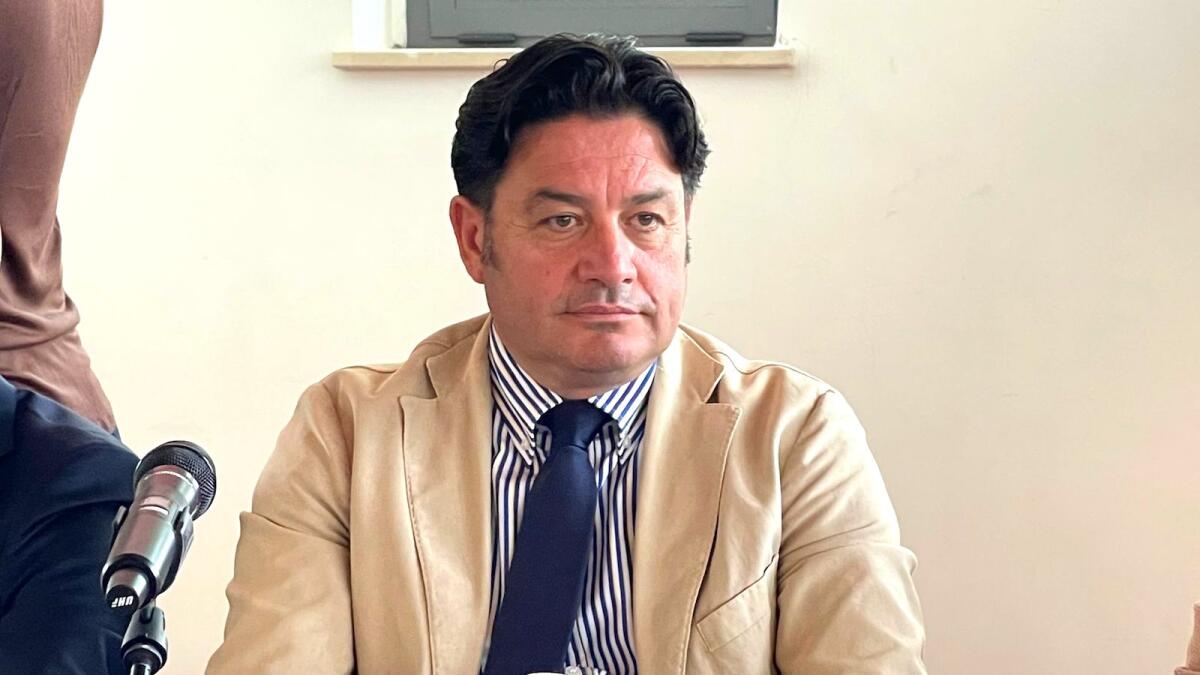 Corigliano-Rossano - Il senatore Rapani spinge per la regolarizzazione della pesca della sardella - 