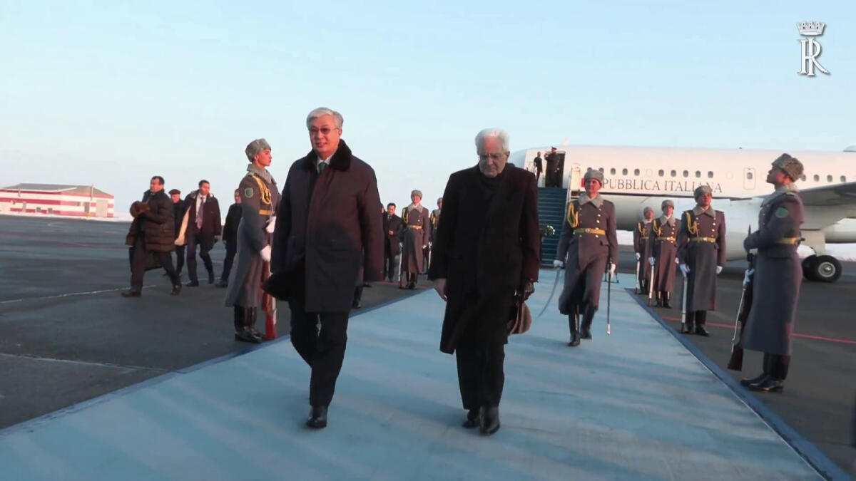 Mattarella atterrato in Kazakhstan, colloquio con Tokayev - 