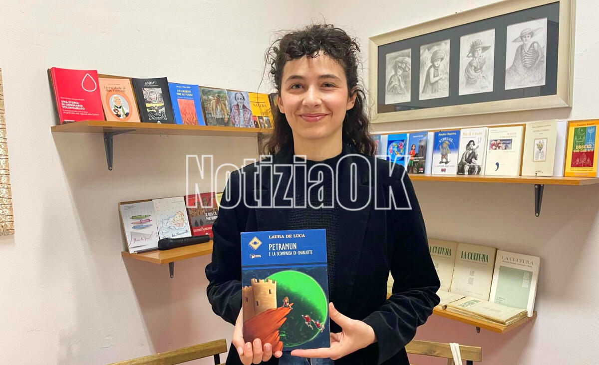 (VIDEO) Laura De Luca debutta a Crotone: il fantasy come strumento pedagogico - 