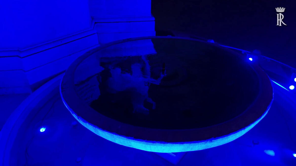 Roma, fontana Dioscuri illuminata di blu per Giornata Mondiale autismo -