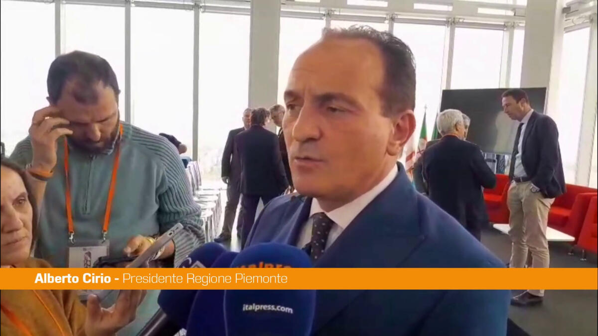 Cirio "In Piemonte legge regionale per dimezzare tempi burocrazia" -