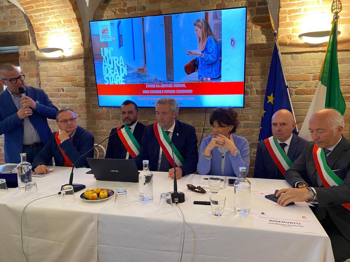 Rinnovo al vertice dell’Associazione Borghi Autentici d’Italia: Rosanna Mazzia confermata presidente - 