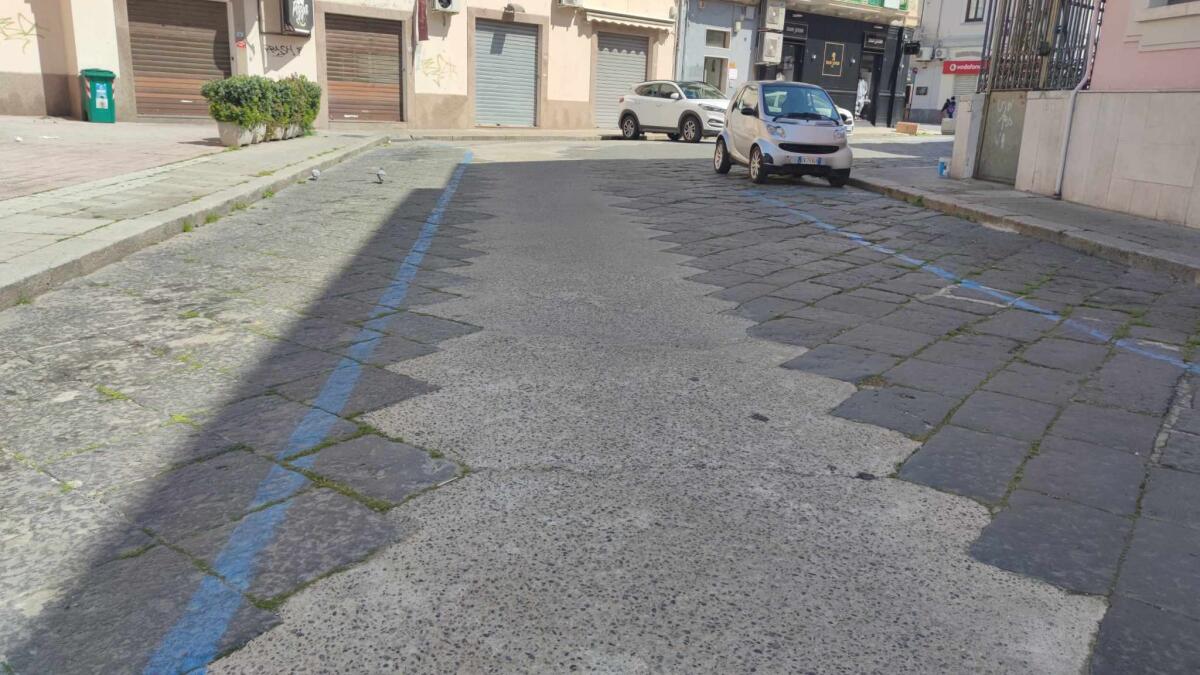 Nei quartieri di Crotone - Alla ricerca della basole perdute - 