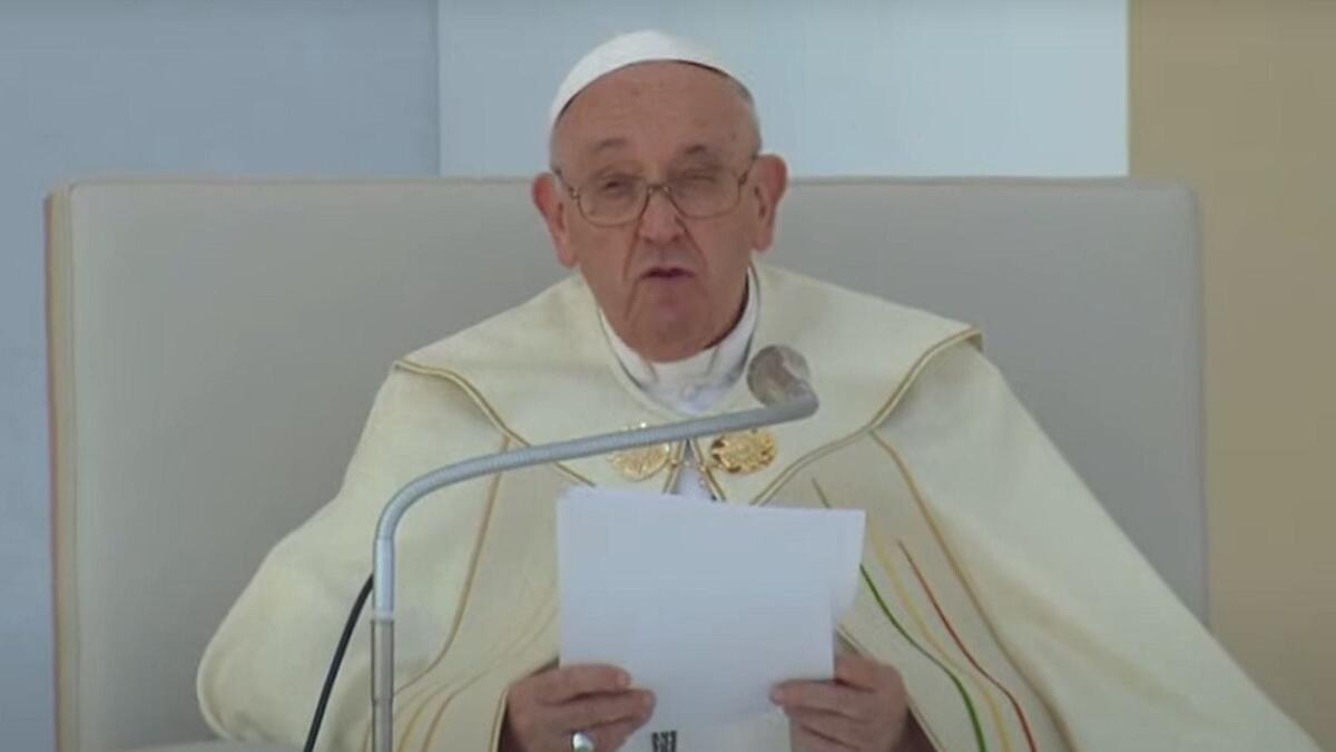 Papa Francesco è morto: l'annuncio del cardinale Farrell -