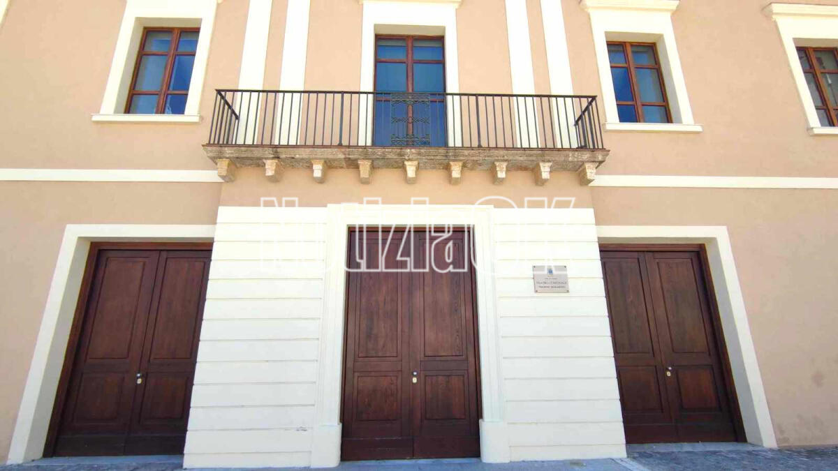 Crotone, 173esimo Anniversario Fondazione della Polizia di Stato al Teatro "Scaramuzza": i provvedimenti di viabilità - 