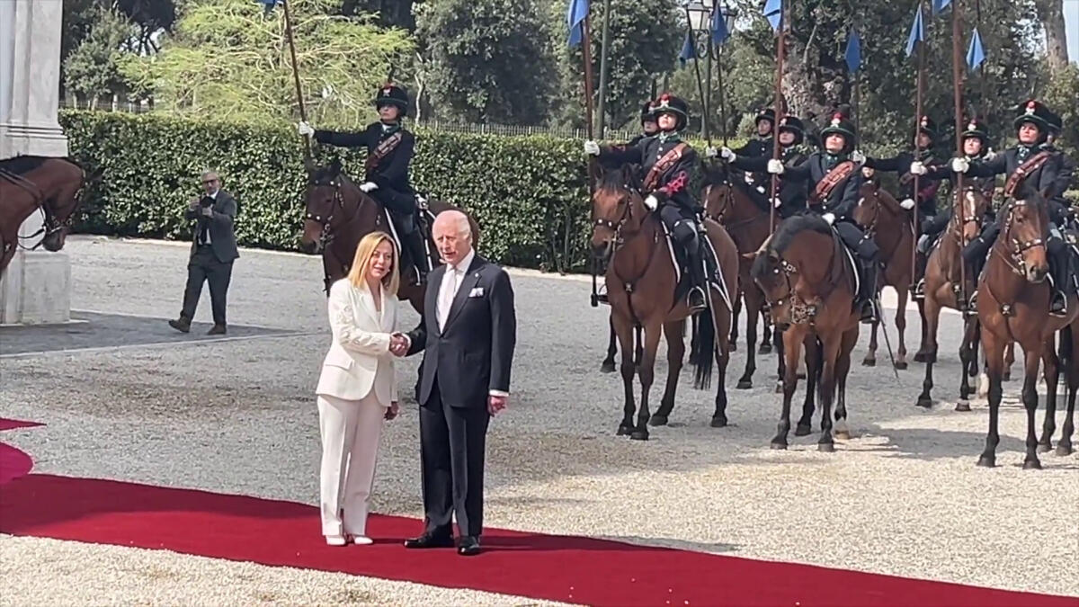 Meloni incontra re Carlo III a Villa Doria Pamphilj -