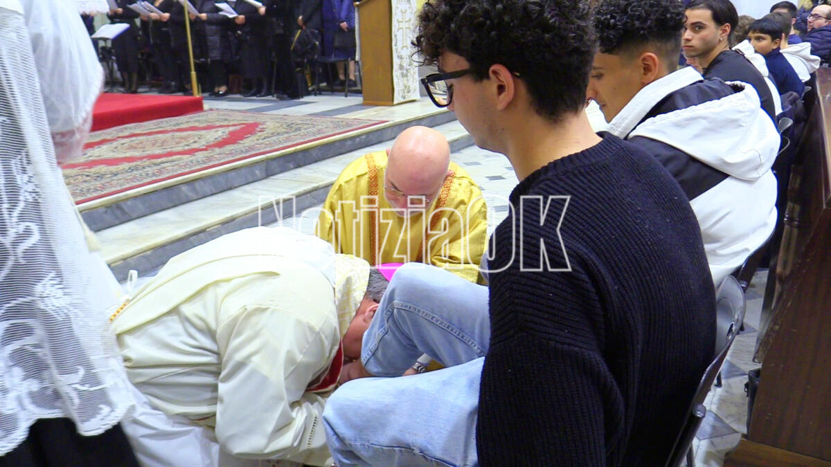 (VIDEO) “Come ti chiami?”: il Vescovo Torriani e la lavanda dei piedi nel Giovedì Santo - 