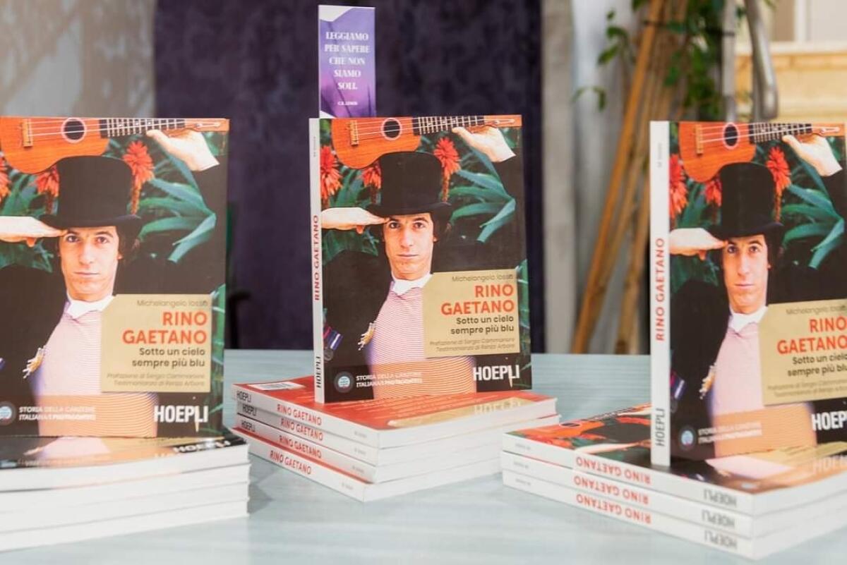 Crotone celebra Rino Gaetano con la presentazione del libro "Sotto un cielo sempre più blu" - 