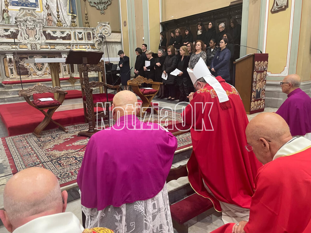 Nel cuore del silenzio: Il mistero del Sabato Santo - 