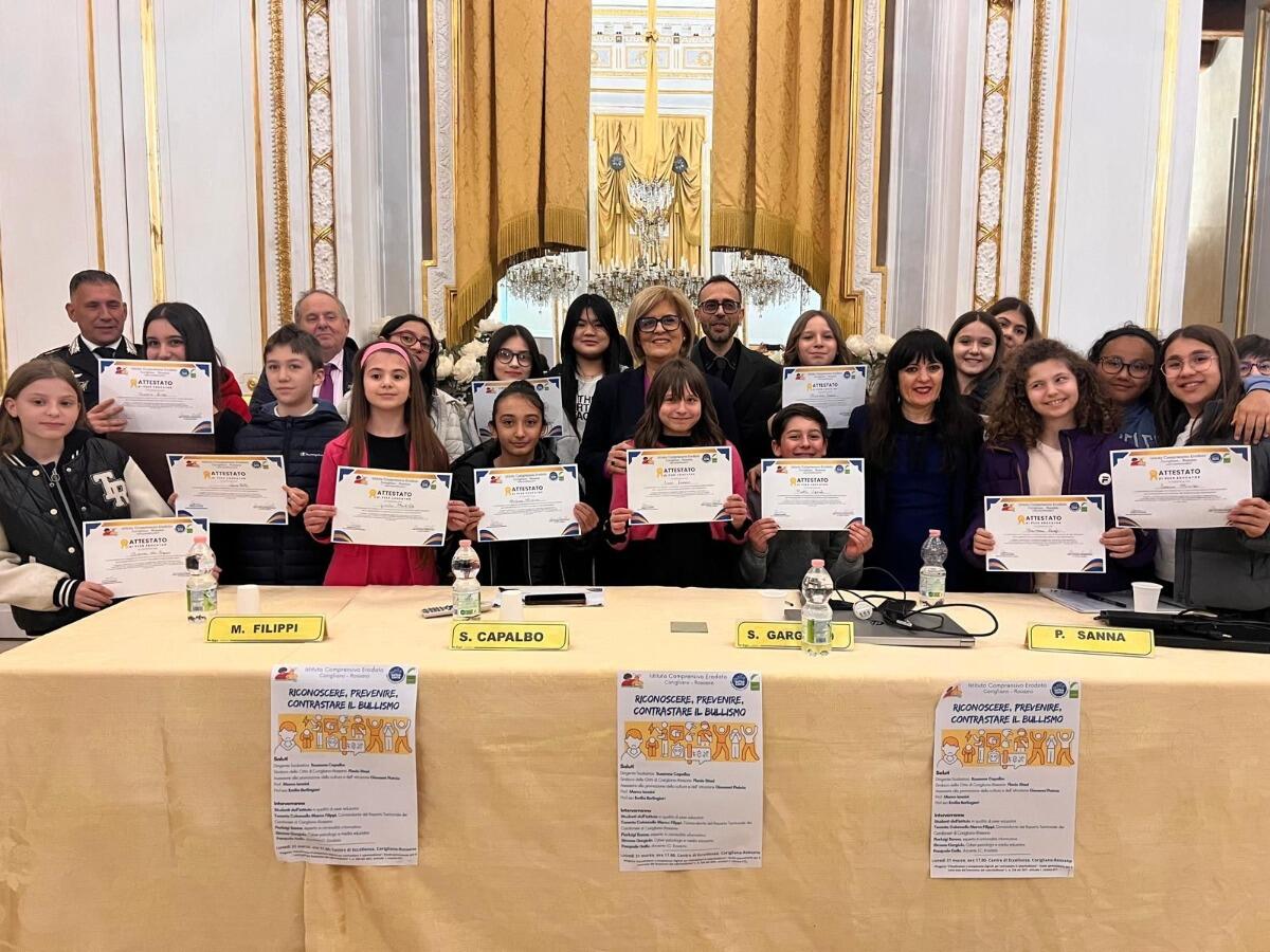 Corigliano-Rossano - All' IC Erodoto un convegno bullismo e cyberbullismo - 