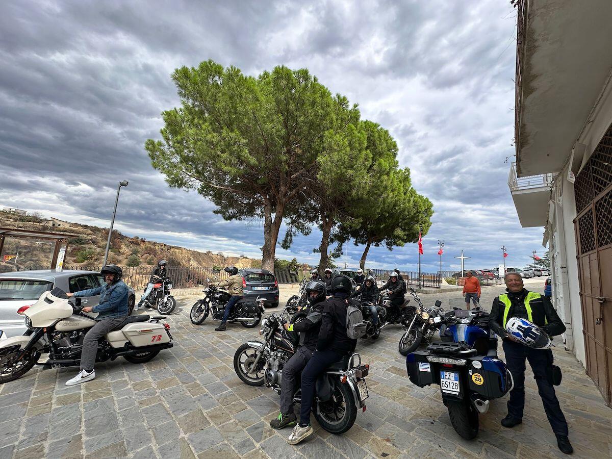 Ripartono le escursioni del Moto Club Crotone "Ugo Gallo, si mette in moto la cultura - 