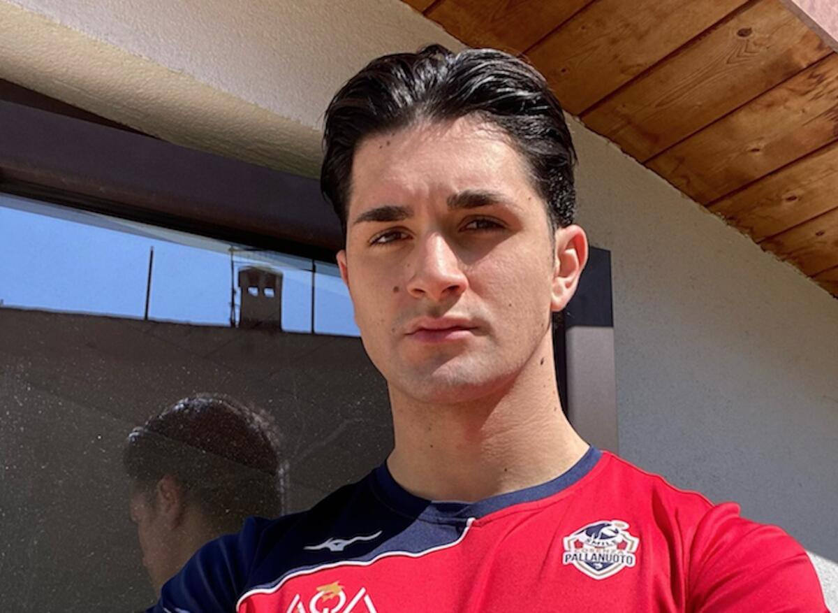 Pallanuoto - La Smile Cosenza maschile pronta a una nuova sfida. Mastrangelo: «Grinta e determinazione» - 