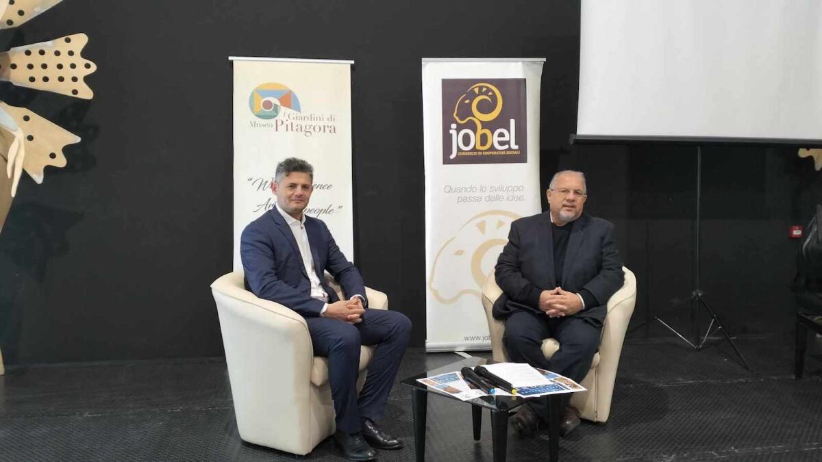 (Video) Crotone - Parte il festival dell'Architettura: «Narreremo il mare e la storia dei nostri territori» - 