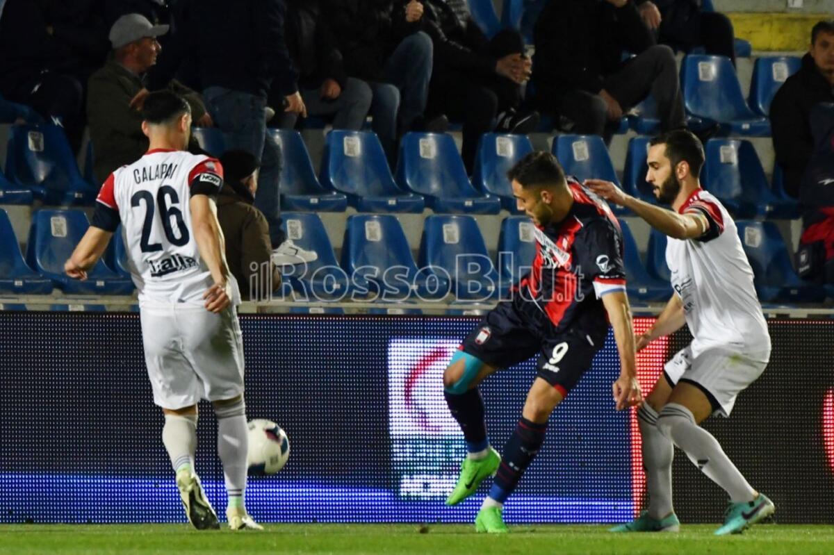 #CasertanaCrotone | Ultima chiamata salvezza per i Falchetti - 