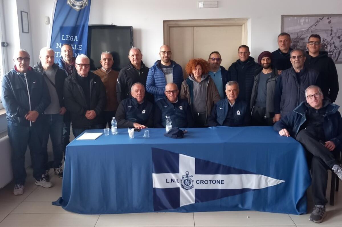 Crotone, al via il primo Corso base per istruttore di vela organizzato dalla Lega Navale - 