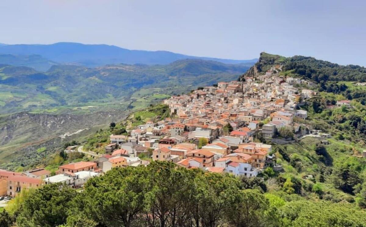 San Nicola dell'Alto si prepara ai solenni festeggiamenti in onore di San Michele Arcangelo - San Nicola dell'Alto