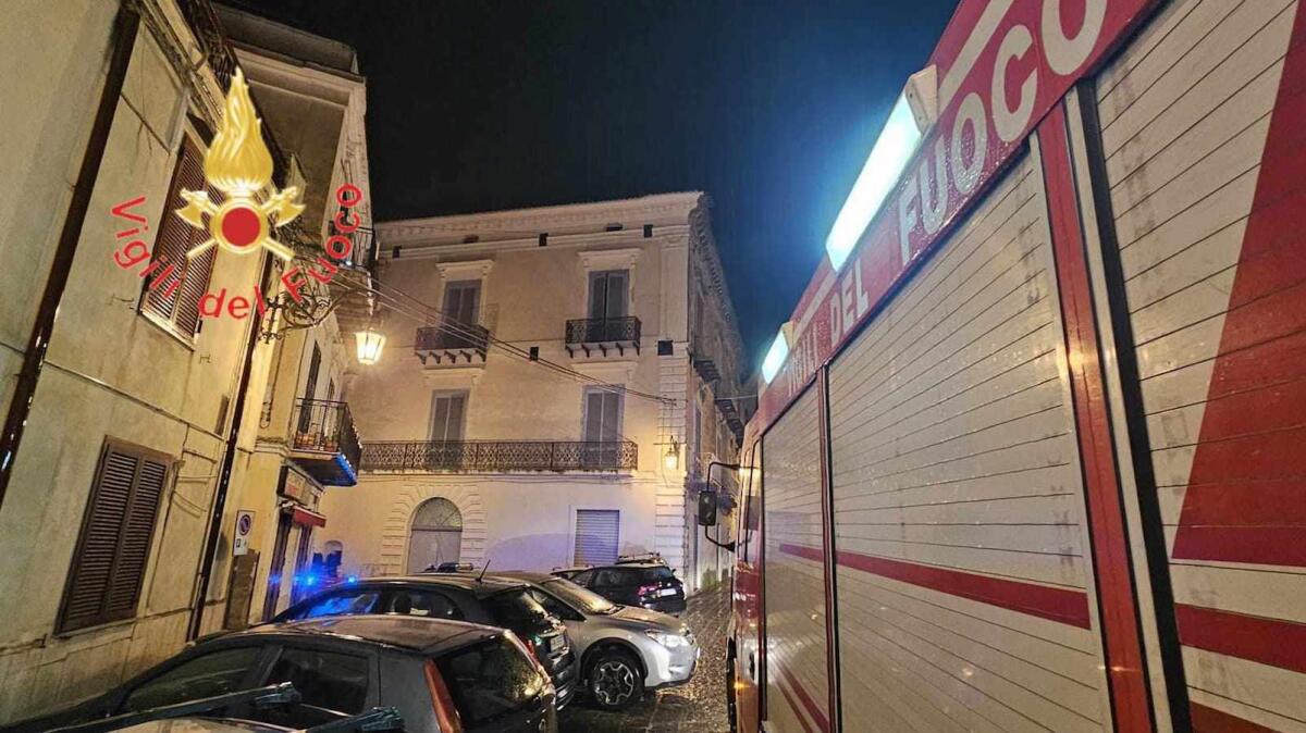 Calabria - Rogo in un'abitazione, donna muore carbonizzata - 