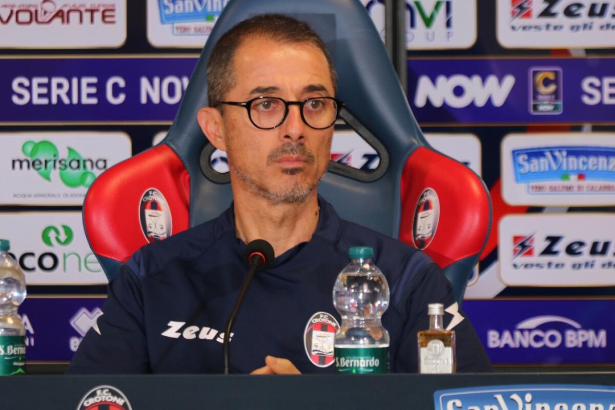 Crotone, testa alla Juventus NG - Longo: "Bisogna avere fame per una classifica importante" - 