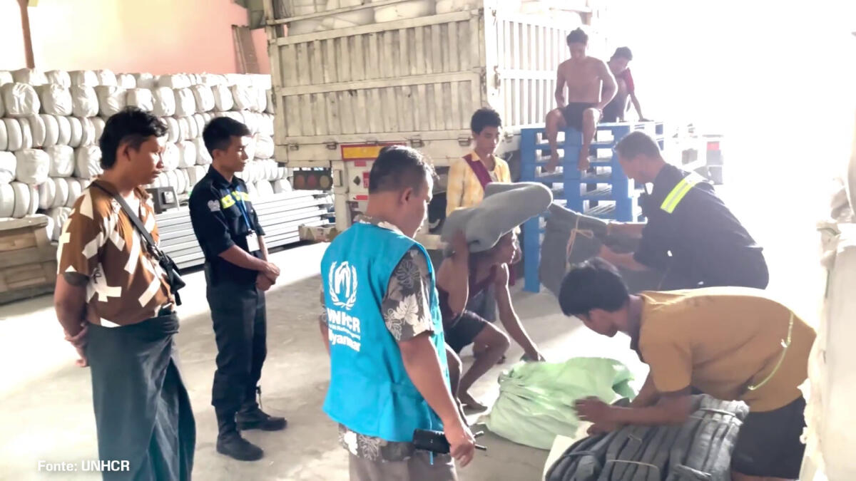 Myanmar, UNHCR fornisce aiuti d'emergenza a sopravvissuti al terremoto -