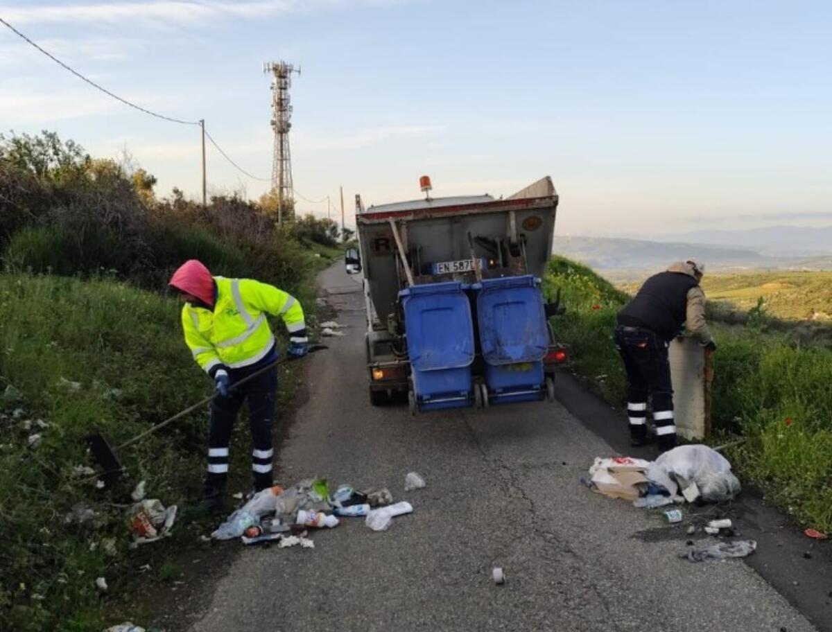 Ennesimo intervento di bonifica a Timpone Rosso: rifiuti abbandonati sul territorio comunale - 