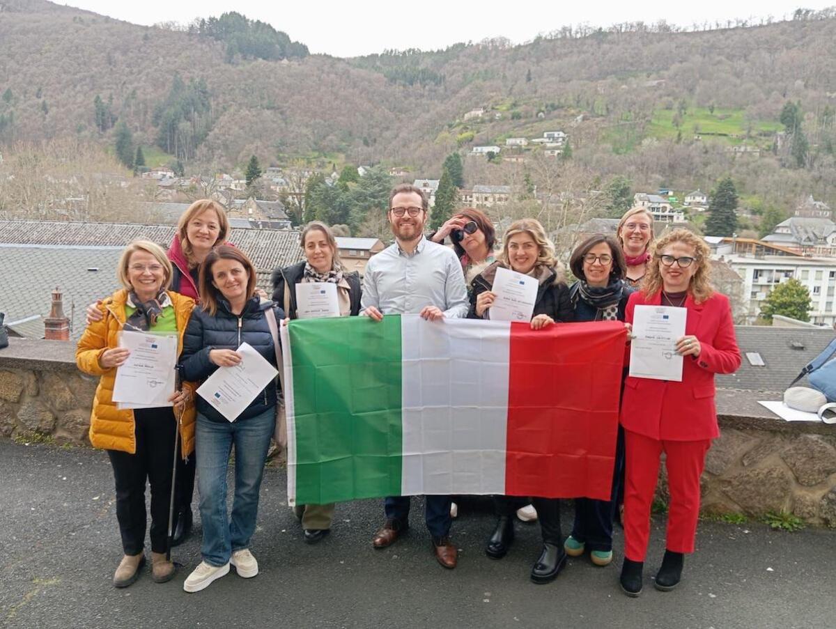 Esperienza erasmus per due insegnanti dell'Istituto Comprensivo di Scandale - 