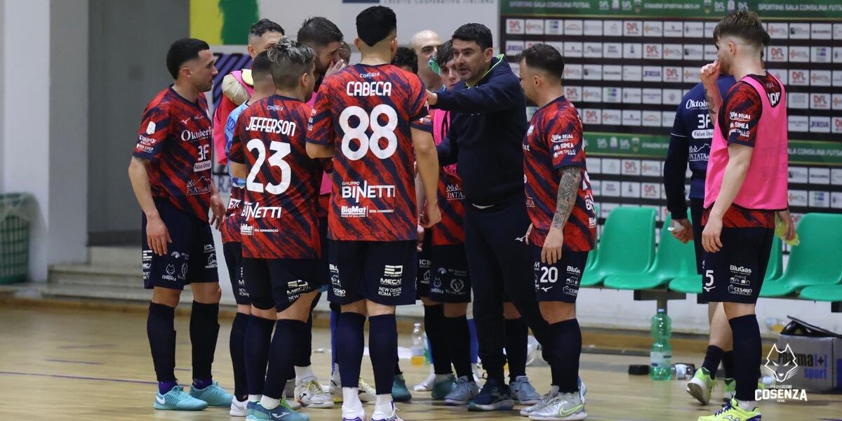 Calcio a 5 - Pirossigeno Cosenza battuta - 