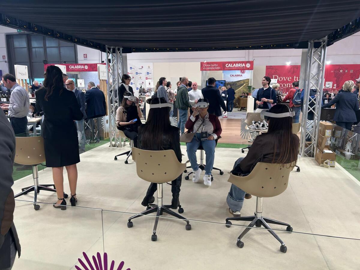 Esperienza immersiva e grandi numeri: la Calabria incanta il Vinitaly - 