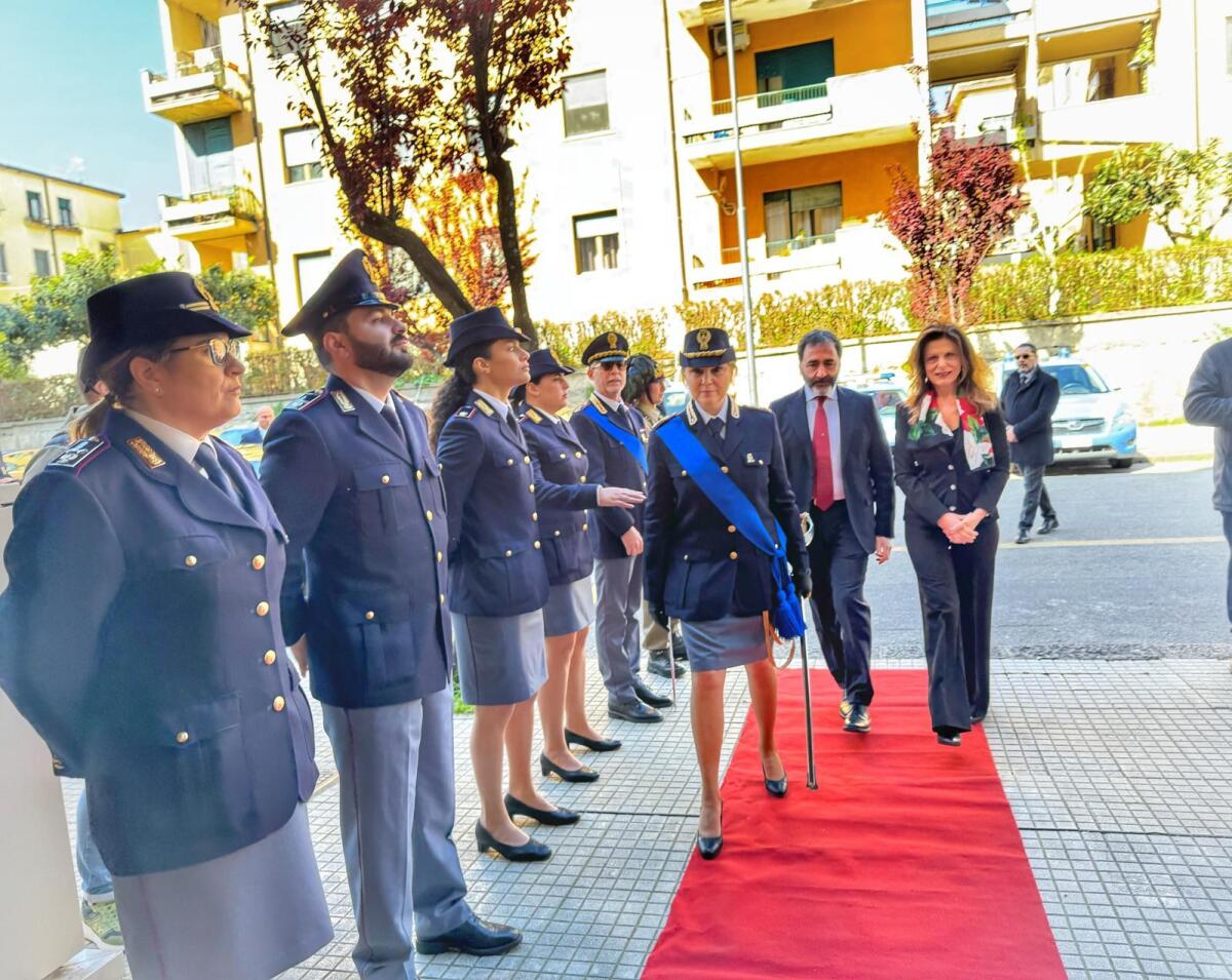 Cosenza celebra il 173esimo Anniversario della Polizia di Stato - 