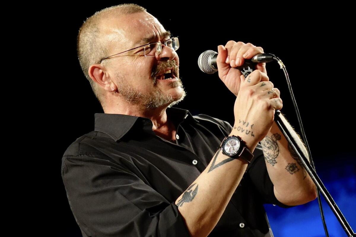 Danilo Sacco in concerto a Belvedere Spinello: tappa imperdibile del "NO Tour" - 