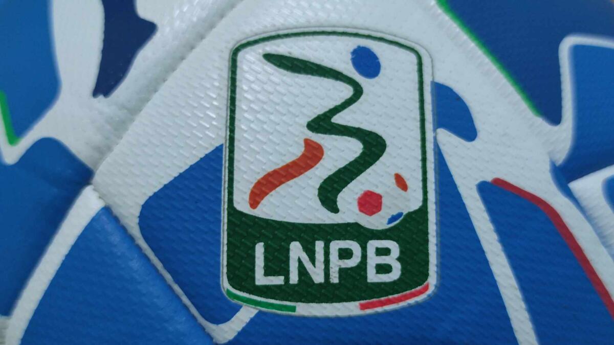 Serie B, Spezia-Cosenza si recupererà il 13 maggio - 